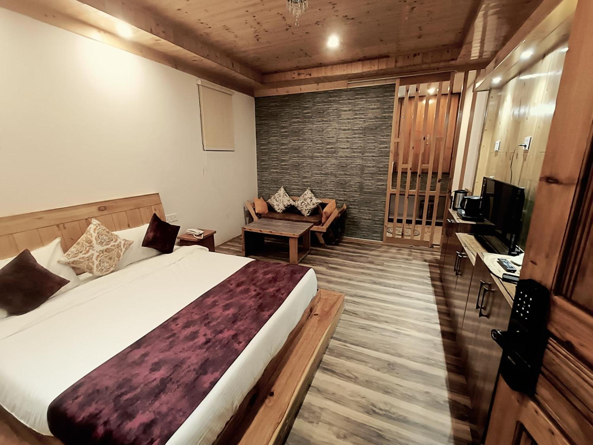 Trimounts-A Boutique Hotel & Wellnes Center In Tirthan Valley Banjār 外观 照片