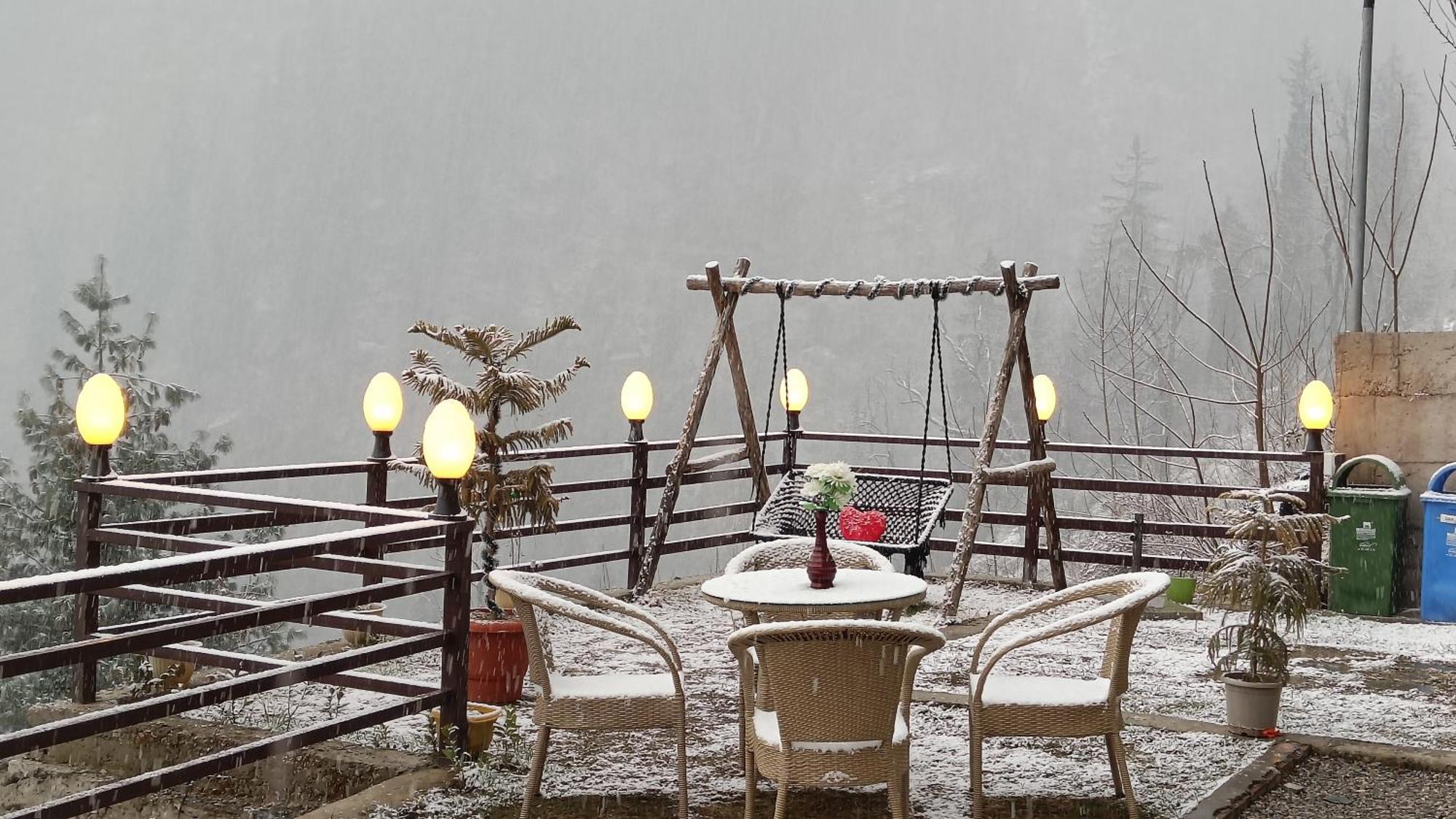 Trimounts-A Boutique Hotel & Wellnes Center In Tirthan Valley Banjār 外观 照片
